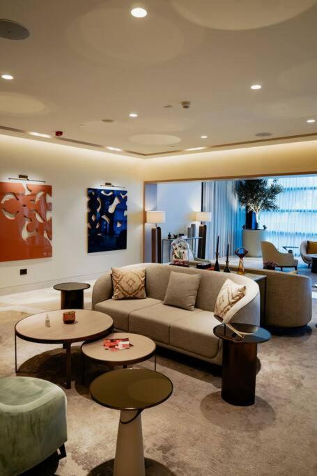 Serviced Luxurious 3+1 In Address Emaar Square Истанбул Екстериор снимка