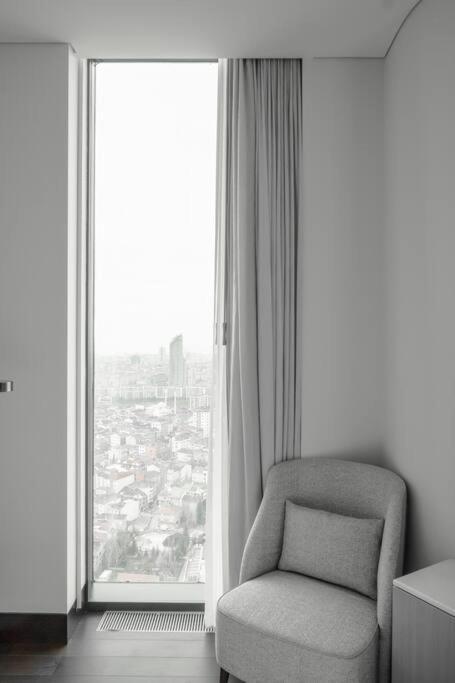 Serviced Luxurious 3+1 In Address Emaar Square Истанбул Екстериор снимка